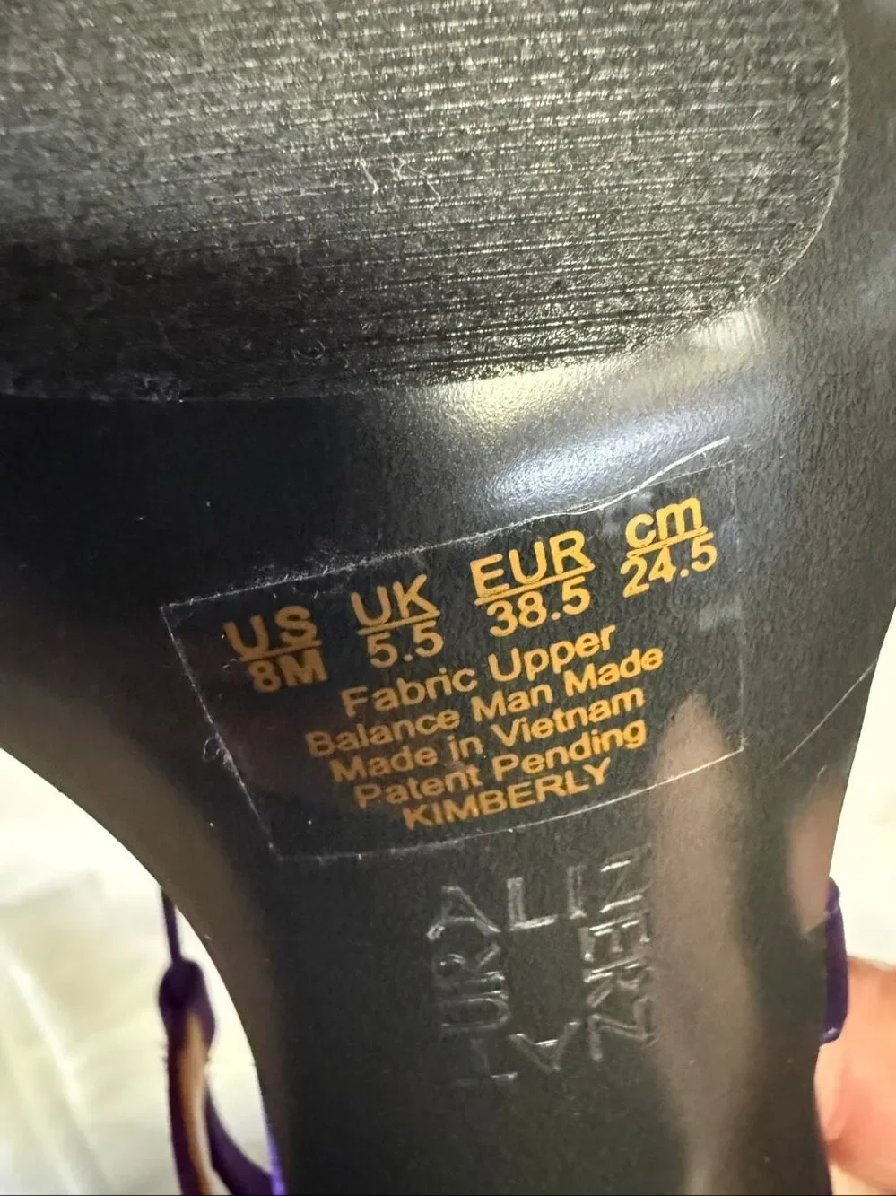 Naturalizer Kimberly purple satin strappy slingback sandals Sz 8 with a 3.25-inc